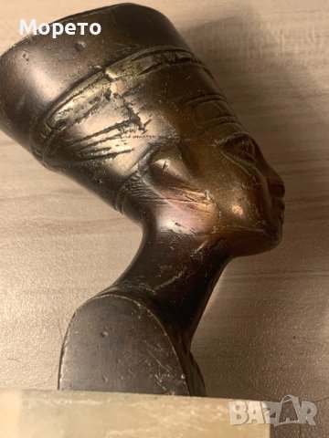 Стара египетска статуетка на Нефертити-бронз и оникс-2, снимка 8 - Антикварни и старинни предмети - 39159980