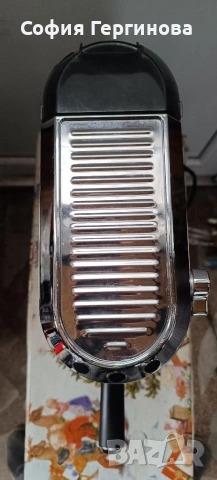 Kафемашина Delonghi Dedica , снимка 4 - Кафемашини - 53180528