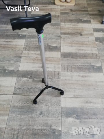 Триопорен бастун патерици канадка 