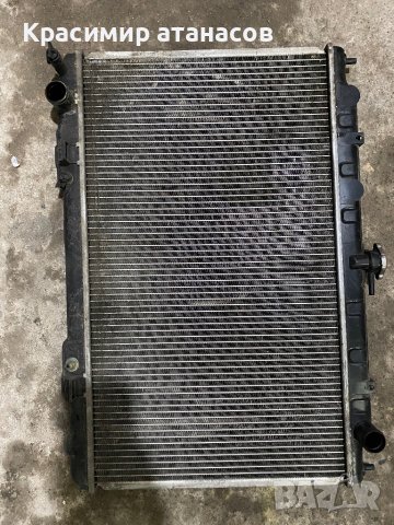 Воден радиатор за Нисан Алмера Тино.2000-2006г.