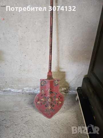 Ръчно рисувана лопатка