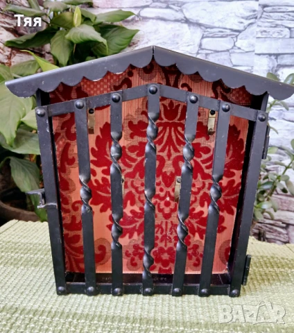 Къщичка за ключове ковано желязо 