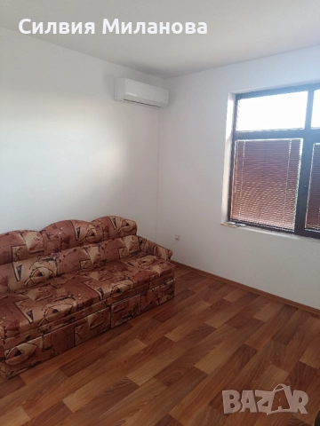 Къща в с. Крамолин, снимка 10 - Къщи - 51896013