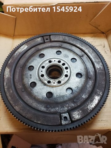 Маховик Peugeot 4007, C Crosser, Outlander 2.2 156cc, снимка 2 - Части - 39483979