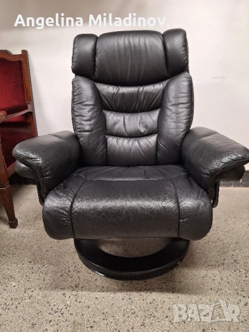 Фотьойл, кресло от естествена кожа със зони за релакс 