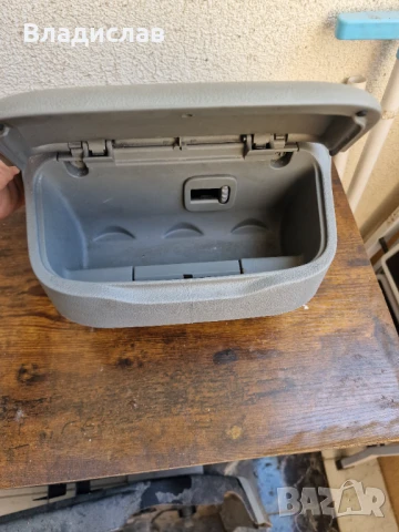 Хладилна жабка Рено меган сценик 1996-2003 г, снимка 2 - Части - 50654359