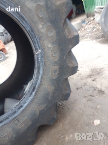 Предна гума case, снимка 2 - Гуми и джанти - 44020624