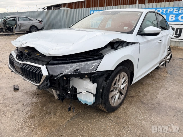 Skoda Octavia 1.5TSI, двигател DXDB/DXDE, ск. кутия  автоматик WGS, 150 кс., 15000 км., 2025 г.