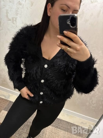 кашмирена пухена жилетка