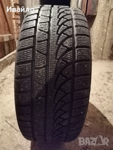 Продавам 1 брой зимна гума 225.45.17 дот 2021 Petlas , снимка 2 - Гуми и джанти - 53422354