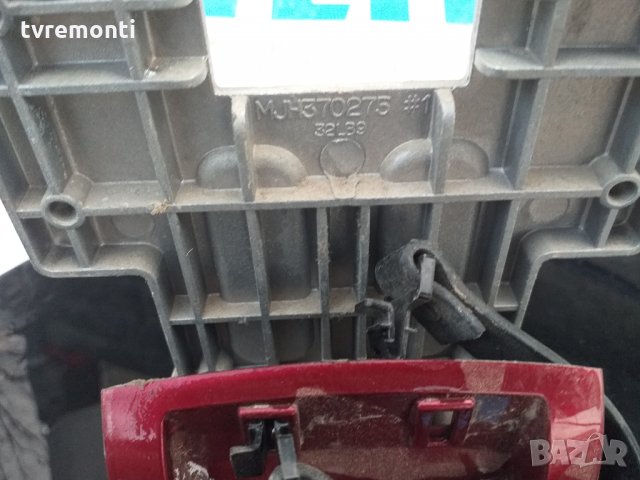 TV стойка LG модел 32LB75, снимка 4 - Стойки, 3D очила, аксесоари - 27963728