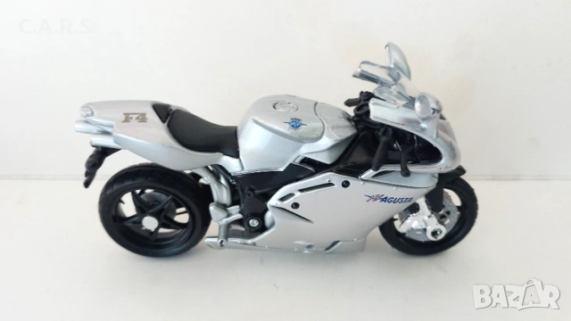 Мотори - Мащаб 1:18, снимка 4 - Колекции - 52292526