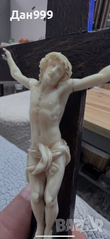 Античен кръст от дърво с фигура на Христос от резбована слонова кост, снимка 4 - Антикварни и старинни предмети - 52975624