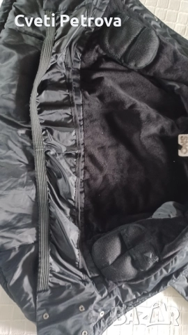 Уникално дамско(тинейджърско) топло ,зимно,оригинално черно яке за момиче (жена), снимка 3 - Якета - 51791259