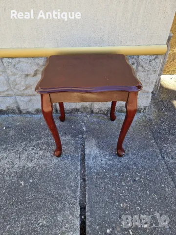 Прекрасна антикварна английска масичка , снимка 1