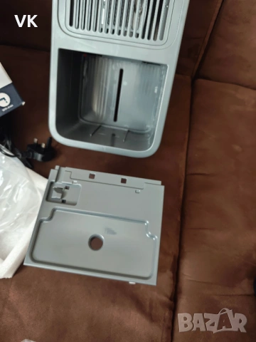 влагоуловител влагоабсорбатор модел YP2318 2200ml, снимка 4 - Влагоабсорбатори и влагоуловители - 53416096