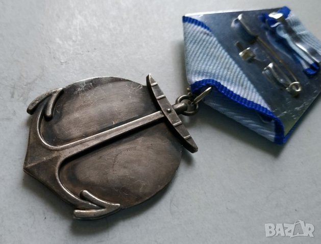 Медал СССР Адмирал Ушаков, снимка 8 - Антикварни и старинни предмети - 32728840