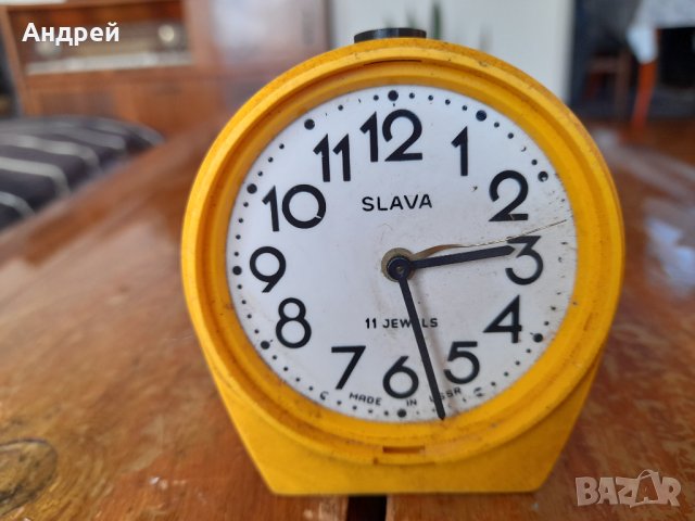 Настолен часовник,будилник СЛАВА,SLAVA #11, снимка 2 - Антикварни и старинни предмети - 43605773