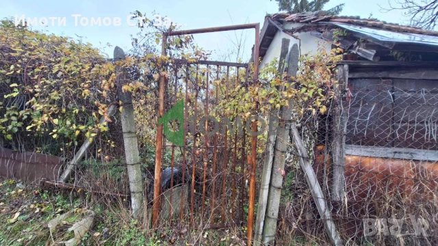 Поземлен имот в местност Седми Километър, снимка 7 - Парцели - 52571575