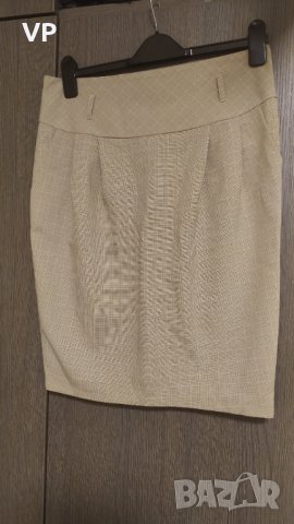 М Нова пола с етикет , снимка 1 - Поли - 38899882