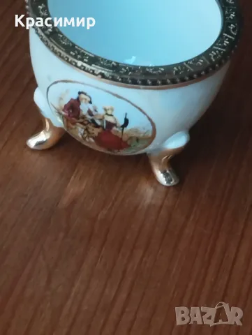 Порцеланово яйце със седефен ефект Кутийка за бижута с височина 8,5 см , снимка 7 - Антикварни и старинни предмети - 47725080