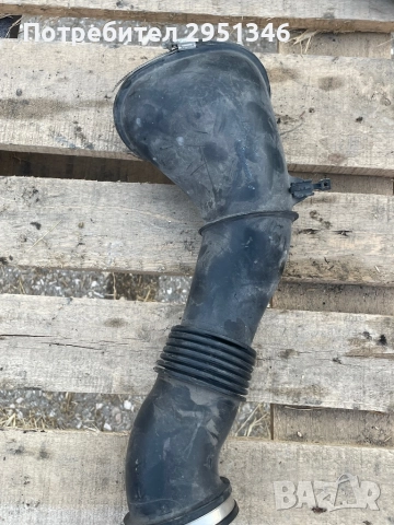 Ляв всмукателен маркуч Porsche Panamera 97011031300