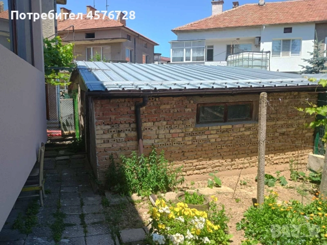 Етаж от къща с гараж и двор в гр. Търговище, снимка 6 - Етаж от къща - 51501615