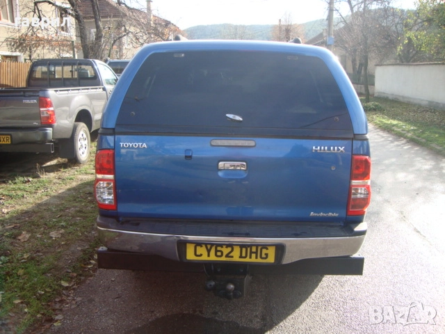 Тойота Хайлукс 3.0Д-4Д, снимка 6 - Автомобили и джипове - 52484345