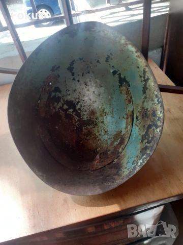 Стара каска, снимка 6 - Антикварни и старинни предмети - 53277120