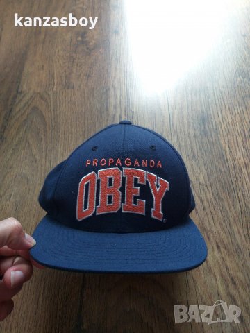 obey propaganda - страхотна шапка КАТО НОВА, снимка 4 - Шапки - 33227400