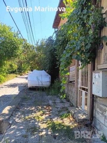 Продавам двуетажна къща, снимка 12 - Къщи - 51695872