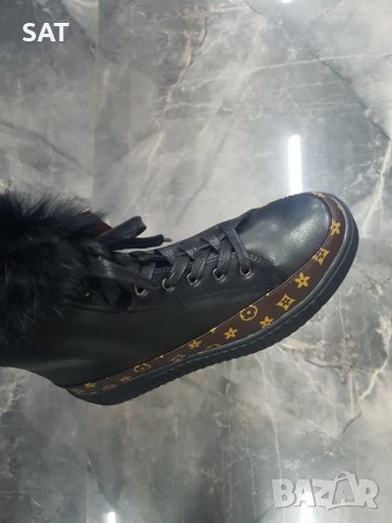 Обувки, снимка 2 - Дамски ежедневни обувки - 39492355