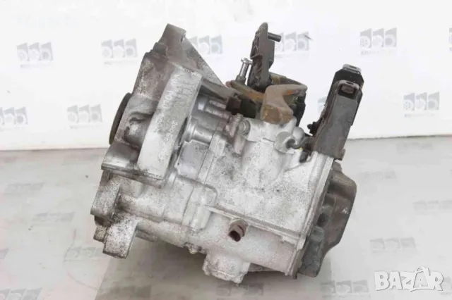  Ръчна скоростна кутия за Volkswagen Polo IV facelift 1.2i 60 к.с. (2005-2009), снимка 4 - Части - 49567753