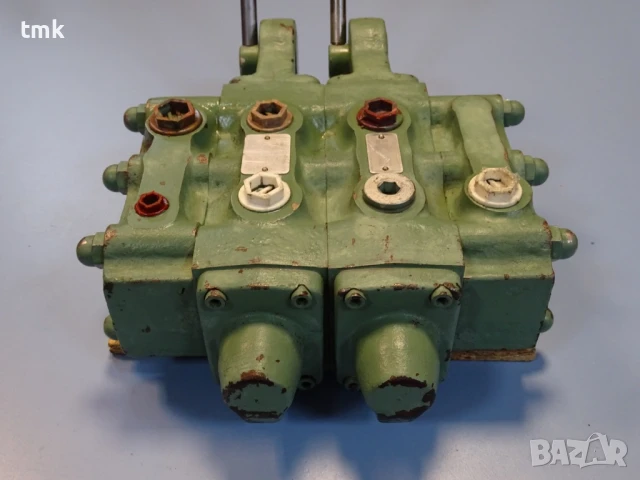 Хидравличен разпределител Orsta TGL 21527 Hydraulic valve 160Bar 40L/min, снимка 3 - Резервни части за машини - 50550517