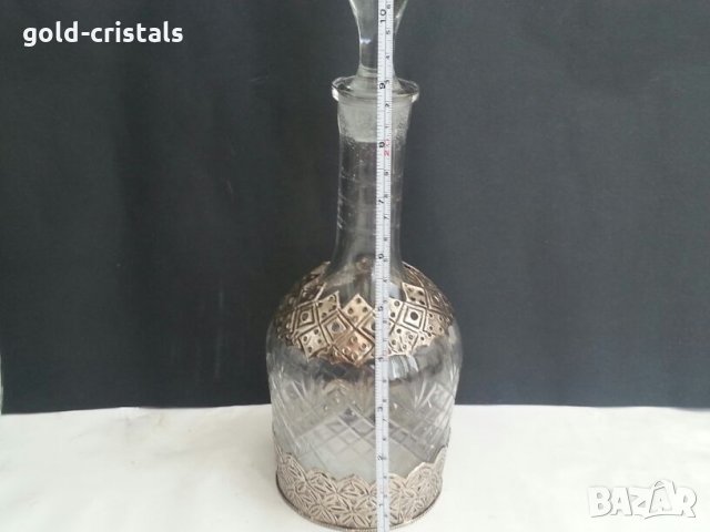 Кристална гарафа с метални елементи, снимка 2 - Антикварни и старинни предмети - 23121512