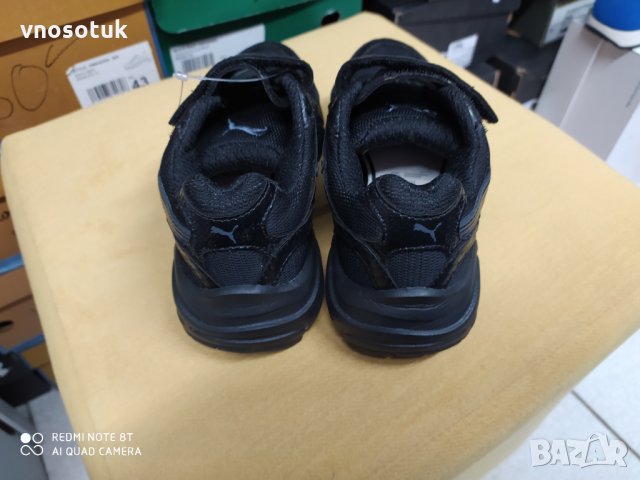 Детски маратонки Puma-номер 28, снимка 4 - Детски маратонки - 33246319
