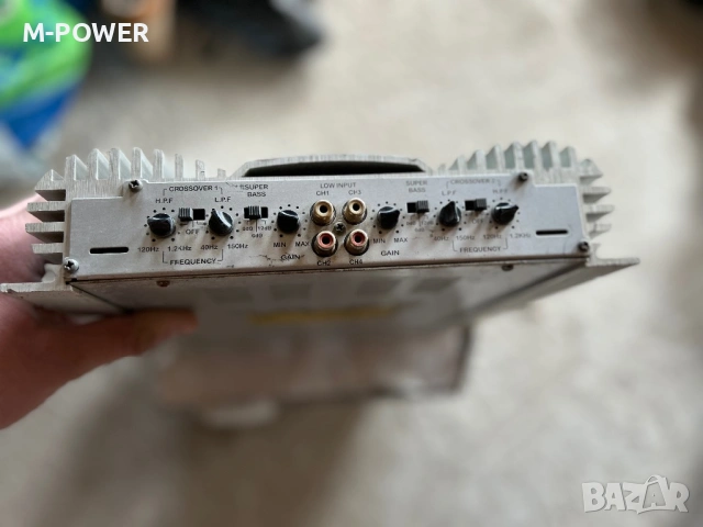  BOSCHMANN 4480LX 900W 4inch усилвател, снимка 2 - Ресийвъри, усилватели, смесителни пултове - 53401617