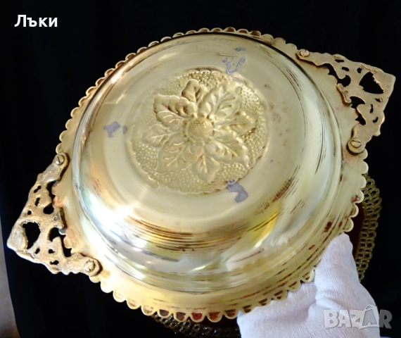 Персийски бронзов съд за сервиране с капак,разкошни дръжки. , снимка 8 - Антикварни и старинни предмети - 51635927