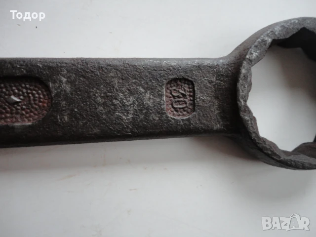 Немски ключ звезда Chrom Vanadium 30/32, снимка 4 - Ключове - 50561170