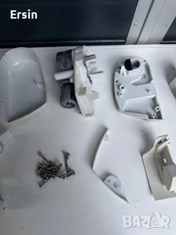 Цял Комплект капачки и Редуктор - -  (Колянов механизъм) За Тента Thule Omnistor (стенен монтаж) , снимка 9 - Палатки - 52045273