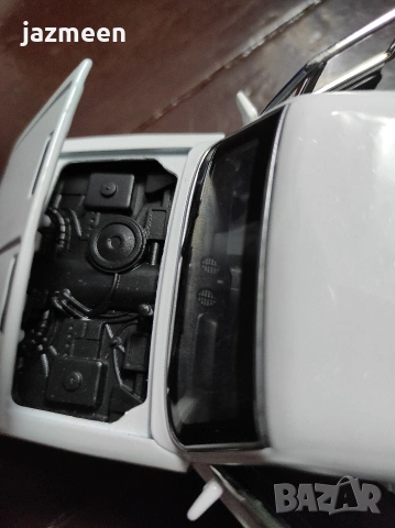 1/24 ЛАДА 2106 модел на автомобил, снимка 9 - Други ценни предмети - 53056550