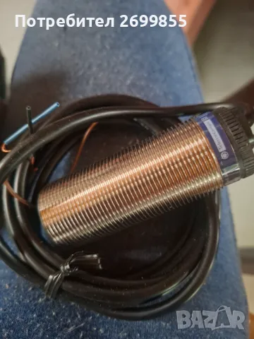 XSAV11373 индуктивен датчик