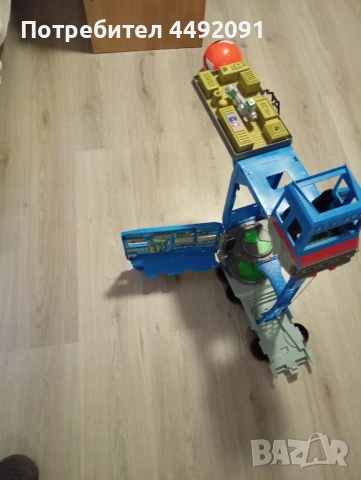 камион робот станция , снимка 3 - Коли, камиони, мотори, писти - 50553997