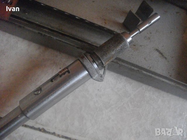 1982г-СССР/Руска Ръчна Реверсивна Отвертка с Накрайници-Комплект-Метална Кутия-Професионален-18Части, снимка 13 - Отвертки - 43326027