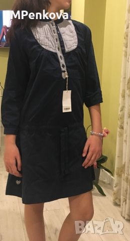 Рокля тъмно синя , снимка 2 - Детски рокли и поли - 36478577