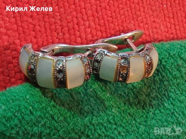 ПРЕКРАСНИ СТАРИ АНГЛИЙСКИ СРЕБЪРНИ ОБЕЦИ СРЕБРО 925 с ШЛИФОВАН МЛЕЧНОБЯЛ АХАТ РЕТРО ИЗРАБОТКА  44248, снимка 4 - Антикварни и старинни предмети - 45498180