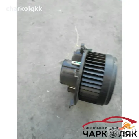 Вентилатор парно с реостат Мерцедес Ц220 w203, снимка 3 - Части - 47534006