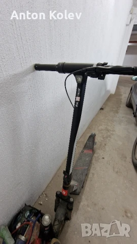 Продавам електрическа тротинетка Aprilia SR2, снимка 3 - Велосипеди - 50686813