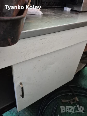 Продавам кухненски мивки и маси неръждаеми стандартни. ., снимка 1