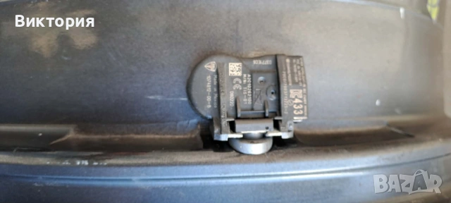 Джанти+Сензори Tesla, снимка 5 - Гуми и джанти - 53073826